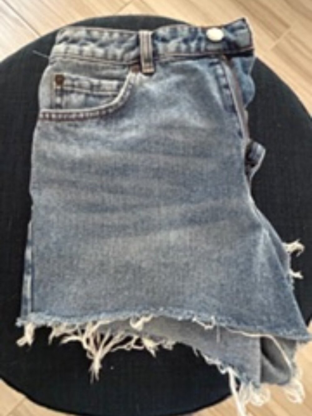 Billabong Women's denim shorts - Size 27